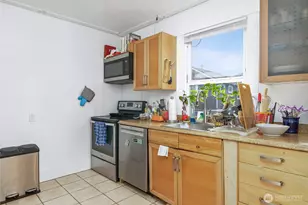 2209 E Roanoke St, Seattle, WA 98112 - Photo 12