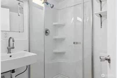 2209 E Roanoke Street, Seattle, WA 98112 - Photo 16