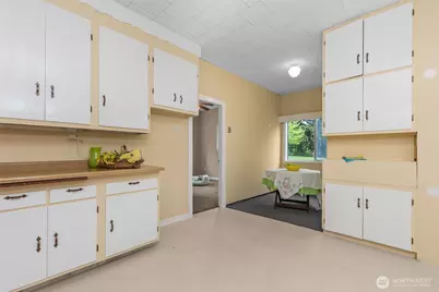 135 NW Walker Road, Poulsbo, WA 98370 - Photo 8