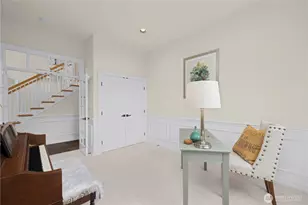 11019 NE 104th St, Kirkland, WA 98033 - Photo 18