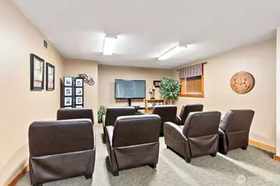 2500 370th Street #183, Federal Way, WA 98023 - Photo 32