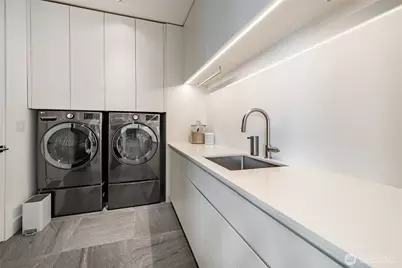 9545 Semiahmoo Parkway #201, Blaine, WA 98230 - Photo 24