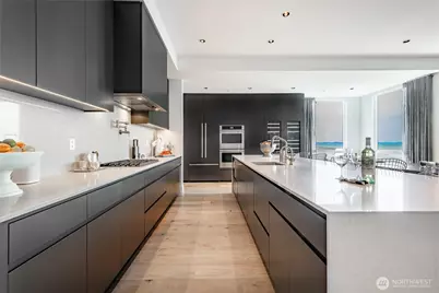 9545 Semiahmoo Parkway #201, Blaine, WA 98230 - Photo 10