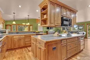 21401 161st Ave E, Graham, WA 98338 - Photo 2