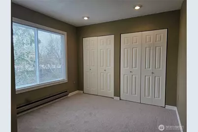 13626 NE 7th Street #F-9, Bellevue, WA 98005 - Photo 12