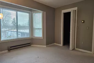 13626 NE 7th St, Bellevue, WA 98005 - Photo 10