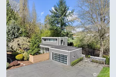 1825 112th Avenue NE, Bellevue, WA 98004 - Photo 1