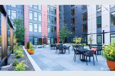 1085 103rd Avenue NE #312, Bellevue, WA 98004 - Photo 24