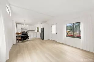 14512 246th St E, Graham, WA 98338 - Photo 4