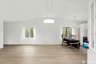 14512 246th St E, Graham, WA 98338 - Photo 2