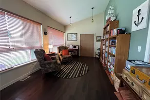 156 NE Zodiac Ln, Bremerton, WA 98311 - Photo 38