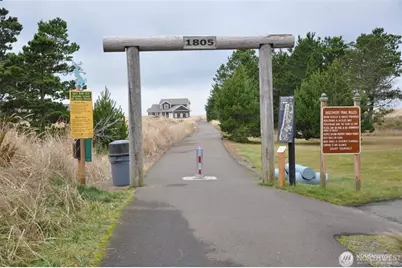 210 NW 26th Street #115-16, Long Beach, WA 98631 - Photo 30