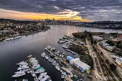 2309 N Northlake Way #5, Seattle, WA 98103 - Photo 8