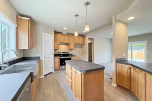 31 Butterfly Ln, Sequim, WA 98382 - Photo 8