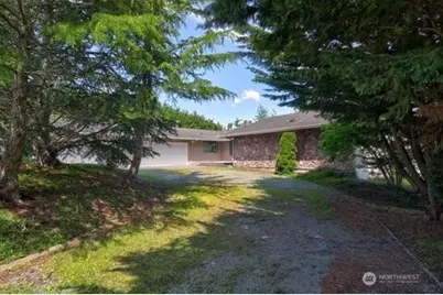 2210 Martin Road, Mount Vernon, WA 98273 - Photo 2