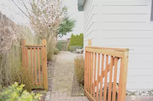 1415 84th St SE, Everett, WA 98208 - Photo 6