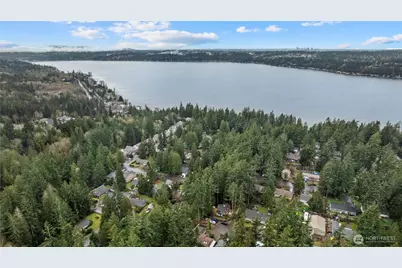 3575 NE 209th Avenue, Sammamish, WA 98074 - Photo 4