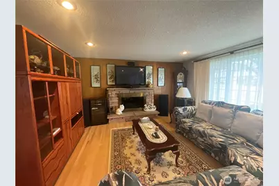 545 SE O'Leary Street, Oak Harbor, WA 98277 - Photo 6