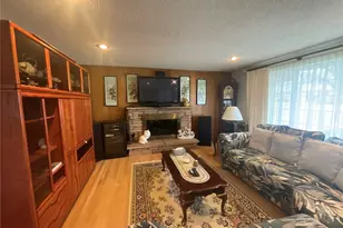 545 SE O'leary St, Oak Harbor, WA 98277 - Photo 6