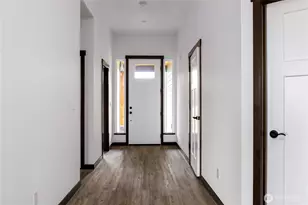 758 NW Shire St, Oak Harbor, WA 98277 - Photo 14