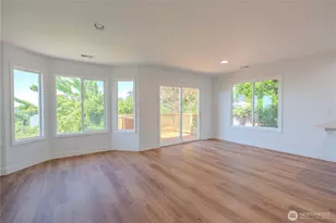 642 E Pioneer Loop, La Center, WA 98629 - Photo 8