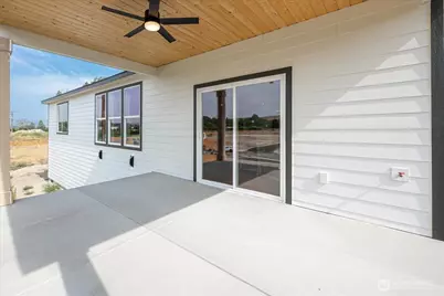 1040 S Florida Pl, Kennewick, WA 99338 - Photo 16