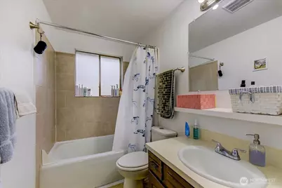 4509 Eastern Avenue N #1-3, Seattle, WA 98103 - Photo 20