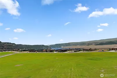 9604 Ridgeview Drive NW, Quincy, WA 98848 - Photo 26