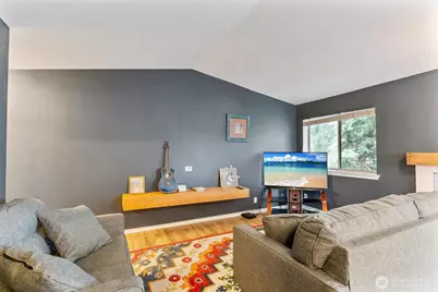 15415 35th Avenue W #A306, Lynnwood, WA 98087 - Photo 4