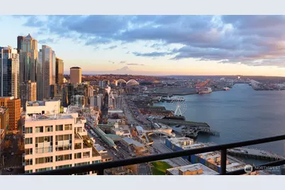2125 1st Avenue #3202, Seattle, WA 98121 - Photo 1