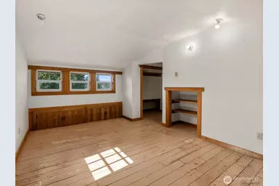 8131 Kerbaugh Road NE, Olympia, WA 98516 - Photo 36