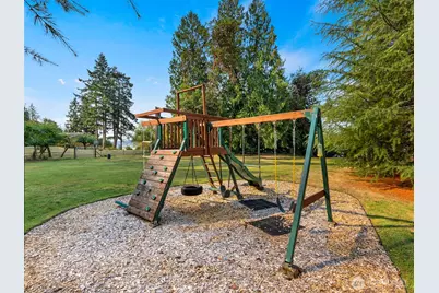 8131 Kerbaugh Road NE, Olympia, WA 98516 - Photo 16