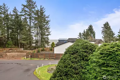 821 Ketch Court, Ocean Shores, WA 98569 - Photo 28
