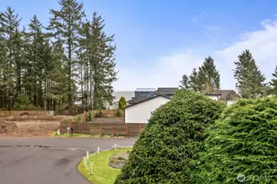 821 Ketch Ct, Ocean Shores, WA 98569 - Photo 28