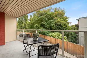 1730 Taylor Ave N, Seattle, WA 98109 - Photo 6