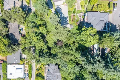 28 Xx 68th Avenue SE, Mercer Island, WA 98040 - Photo 2