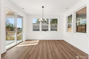 15814 210th Ave E, Bonney Lake, WA 98391 - Photo 10