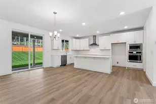 15710 210th Ave E, Bonney Lake, WA 98391 - Photo 8