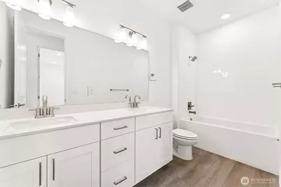 15710 210th Avenue E #311, Bonney Lake, WA 98391 - Photo 32