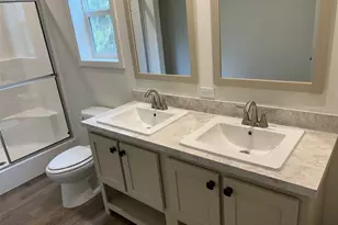 131 E Kingston Way, Shelton, WA 98584 - Photo 12