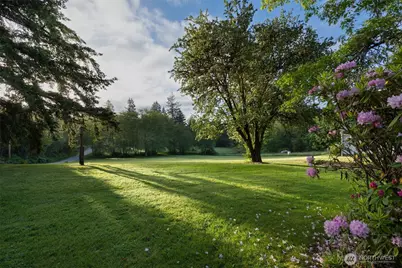 135 NW Walker Road, Poulsbo, WA 98370 - Photo 2