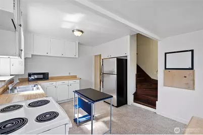 5016 7th Ave NE, Seattle, WA 98105 - Photo 16