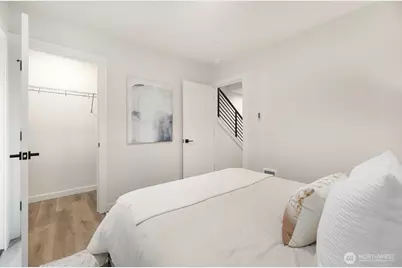 2019 W Bertona, Seattle, WA 98199 - Photo 14
