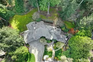 13799 NE 32 Pl NE, Bellevue, WA 98005 - Photo 2