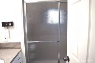 15232 SE 272nd St, Kent, WA 98042 - Photo 16