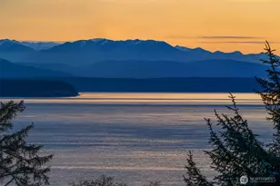 2180 Inverness Way, Coupeville, WA 98239 - Photo 4