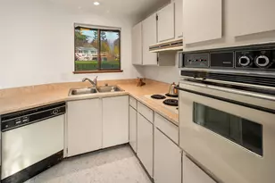 2180 Inverness Way, Coupeville, WA 98239 - Photo 10