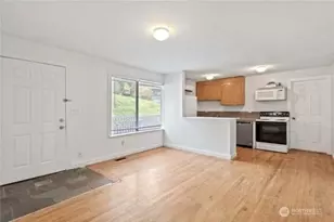 10601 55th Ave S, Seattle, WA 98178 - Photo 14