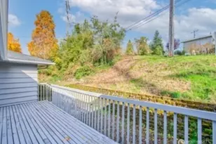 10601 55th Ave S, Seattle, WA 98178 - Photo 6