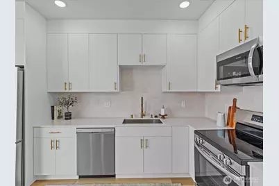 8324 16th Avenue NW #E, Seattle, WA 98117 - Photo 10